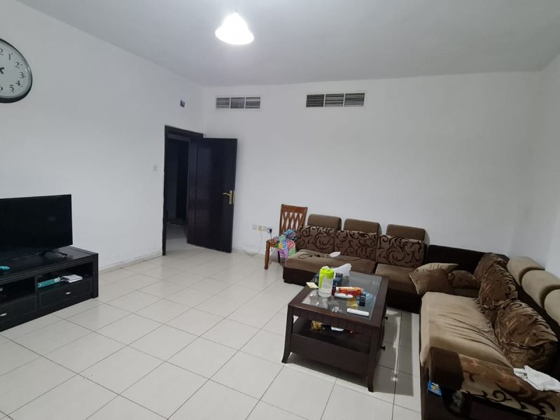Big Hall Room Available In Al Nahda Sharjah For Executive Male/Females Or Working Couples AED 1500 Per Month
